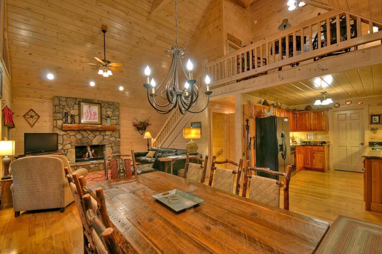 Aska Adventure Lodge Блу-Ридж Экстерьер фото