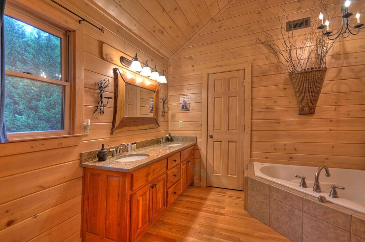 Aska Adventure Lodge Блу-Ридж Экстерьер фото